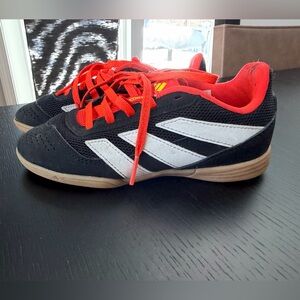 Adidas Predator Kids Indoor Soccer Cleats